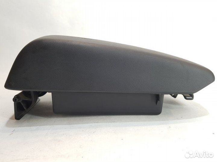 Подлокотник Mazda 3 Bk седан 1.6 Z6 2005