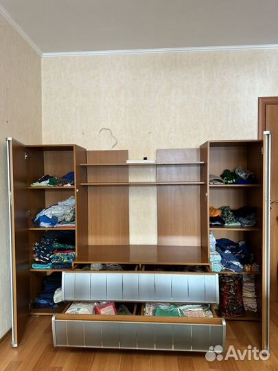 Стенка гостинная