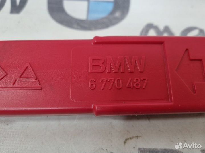 Знак аварийной остановки Bmw X5 E70 LCI N57D30A