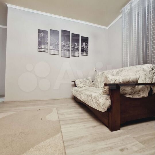 2-к. квартира, 43 м², 2/5 эт.