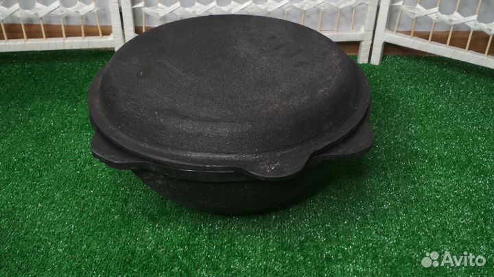 Казан чугунный скрышкой сковородой