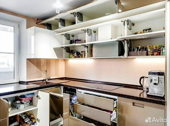 Кухонный гарнитур 