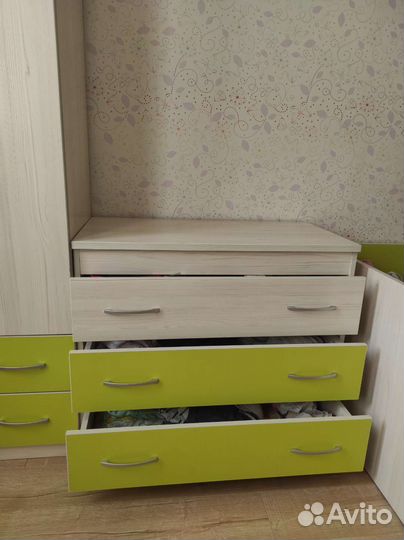 Детский шкаф для одежды + комод