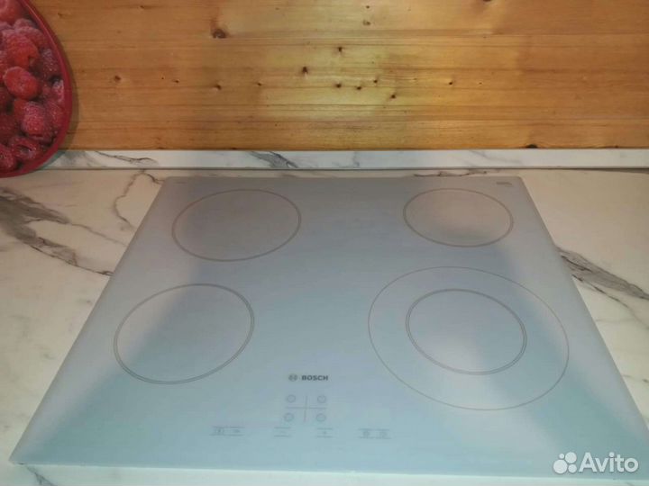 Варочная панель Bosch PKF652BB1E, белый