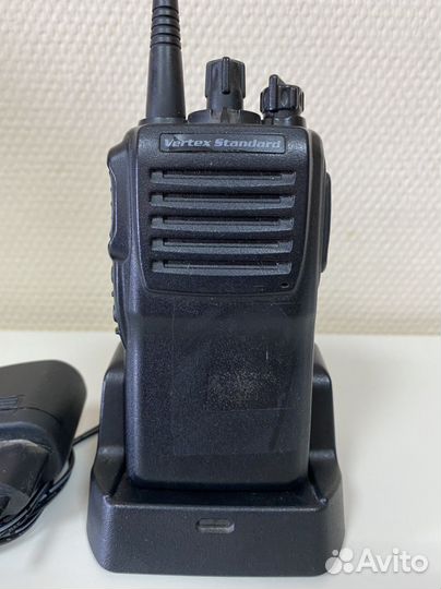 Рация vertex standard