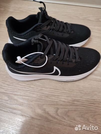 Кроссовки мужские nike