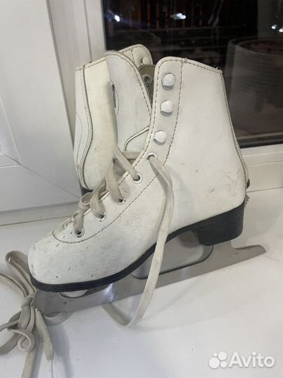 Коньки фигурные