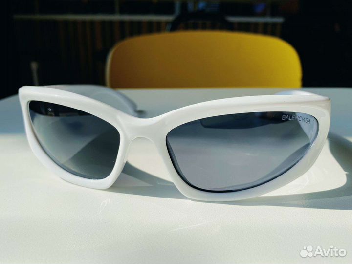 Очки новые balenciaga