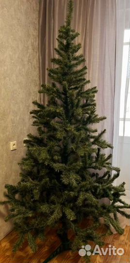 Елка искусственная