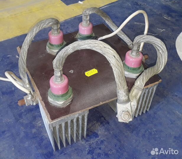 Диодный блок выпрямителя В-200