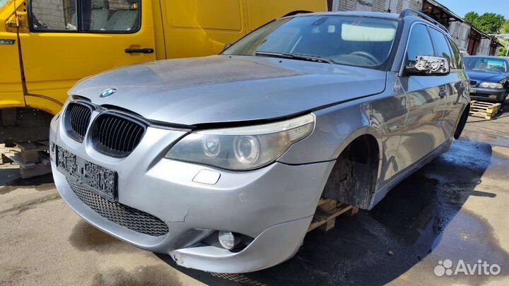 Четверть передняя левая BMW 5 E60/E61 2004