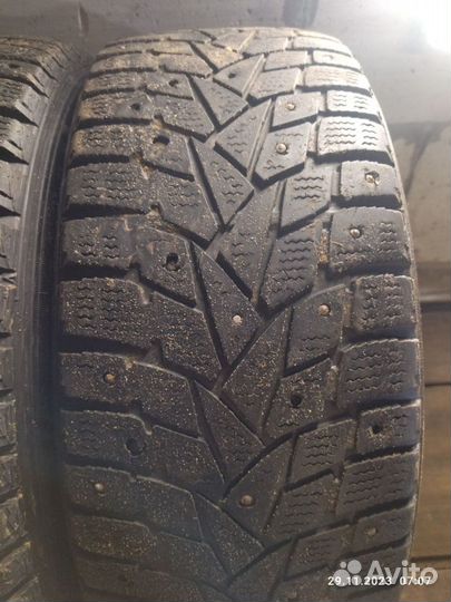 Dunlop SP Winter Ice 02 195/50 R15 82T