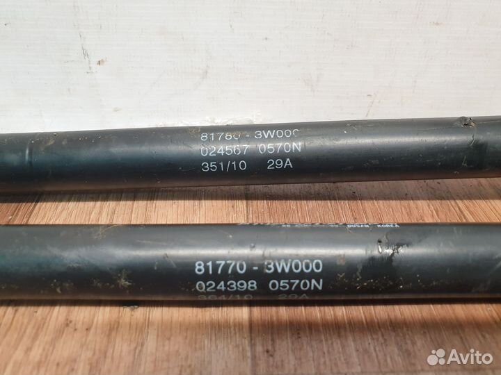 Амортизатор багажника Kia Sportage 3