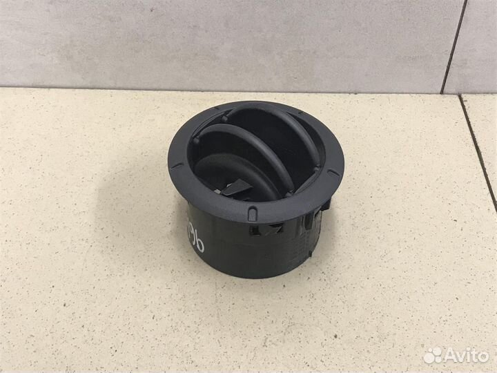 Дефлектор воздушный Logan 2005-2014