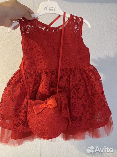 Нарядное платье