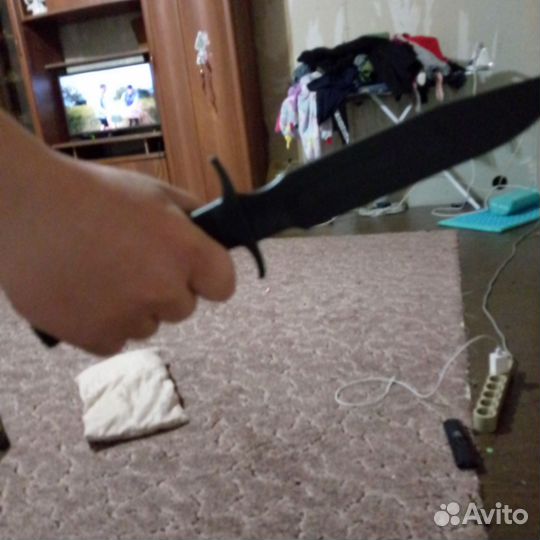 Пластмассовый игрушечный нож