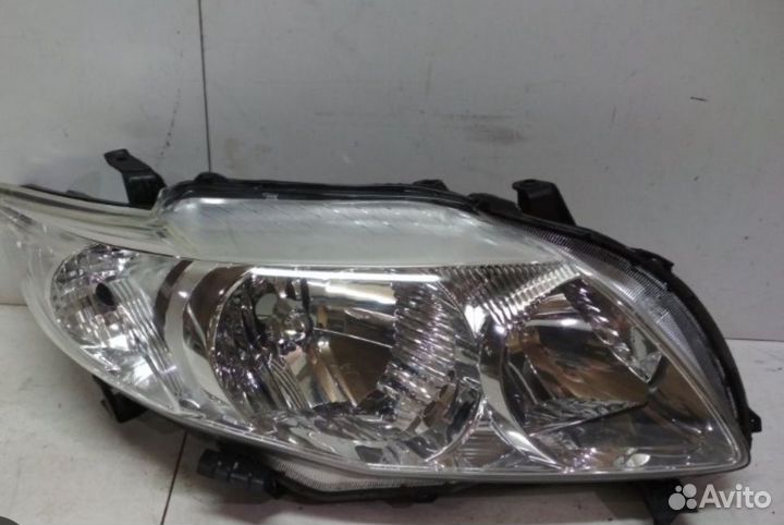 Фара Toyota corolla 150