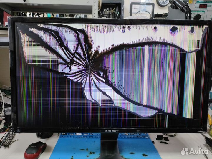 Монитор Samsung U28D590D дюймов 4к