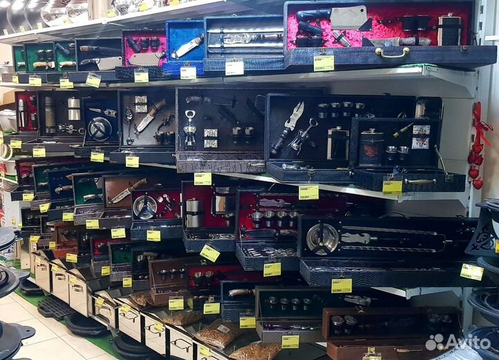 Шампуры с тёмными ручками