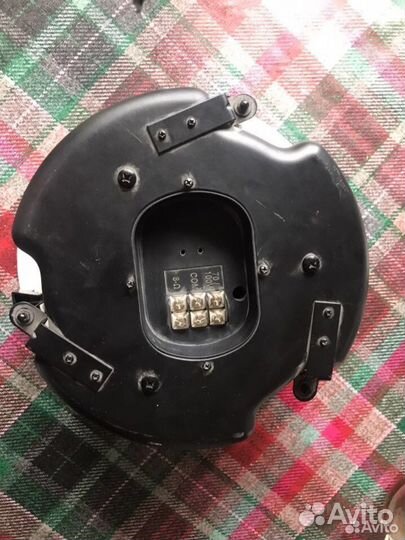 Динамик Bose DS 40F Loudspeaker