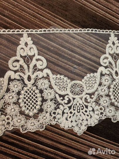 Кружево широкое