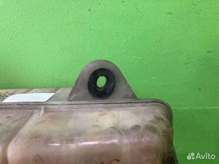 Бачок расширительный радиатора iveco stralis