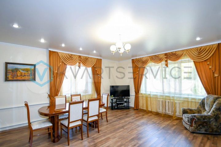 Коттедж 173 м² на участке 16 сот.