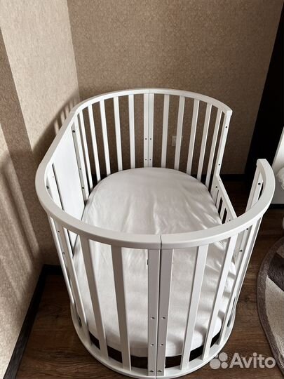 Детская кровать трансформер овальная