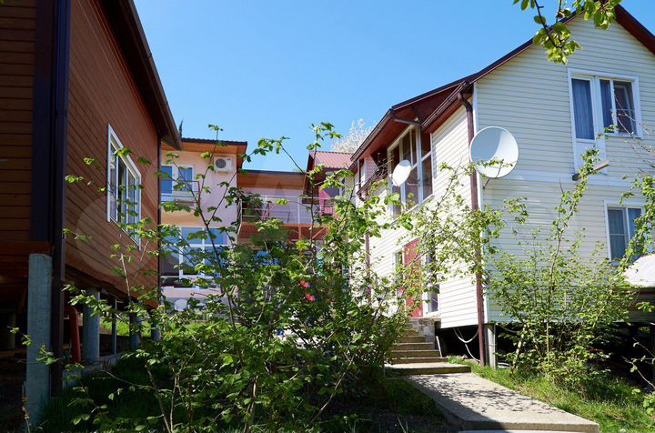 Дом 450 м² на участке 19,7 сот.