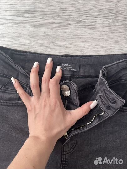 Bershka джинсы женские