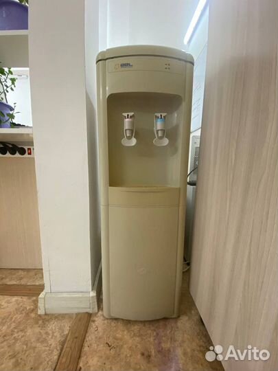 Кулер для воды бу
