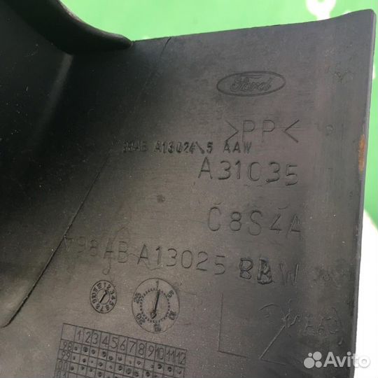 Обшивка багажника Форд Фокус 1