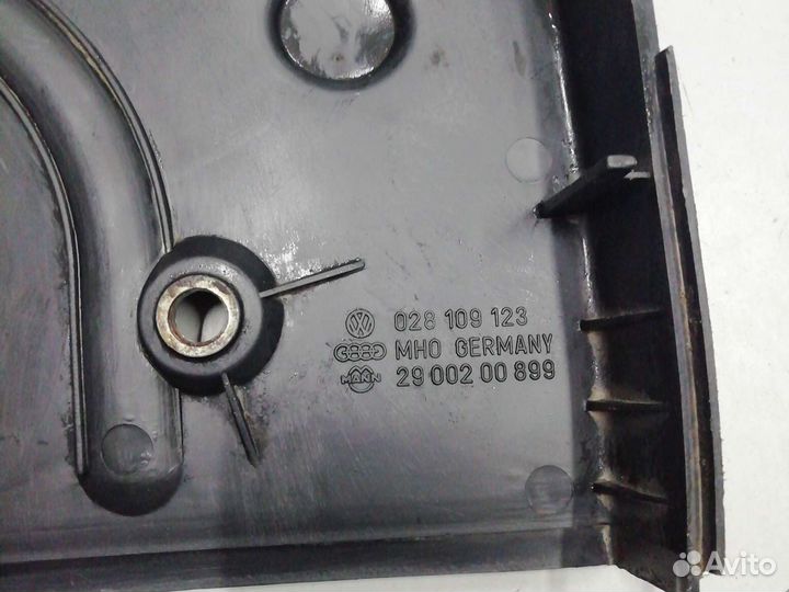 Продам крышку двс (грм) на 1.9д