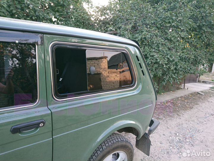 Сдвижные задние форточки на а/м ваз-2121 