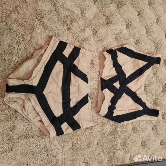 Костюм для спорта