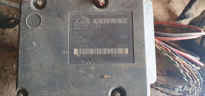 Блок управления abs Volvo S80 2.4 8619535