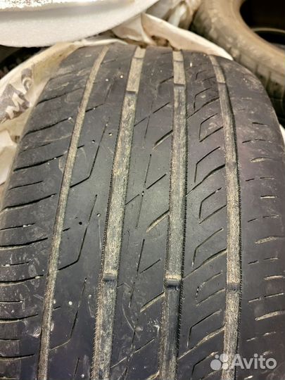 Nitto NT860 215/50 R17 95W