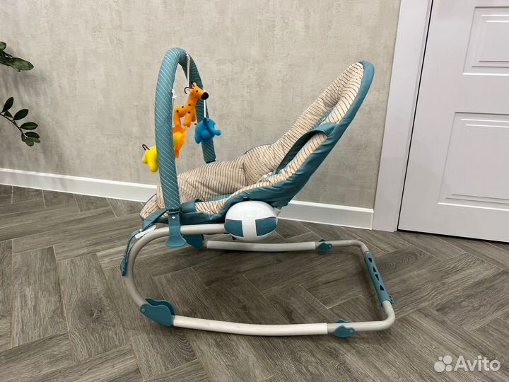 Шезлонг детский babyton