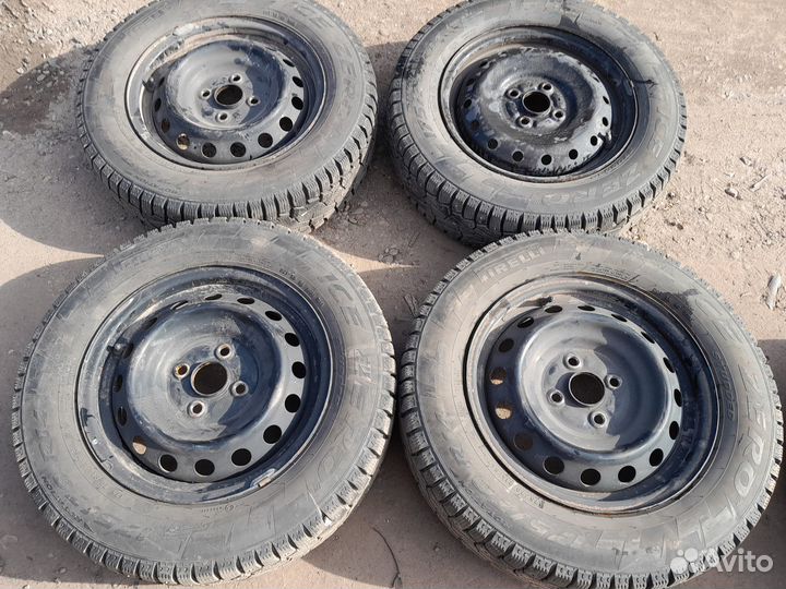 Колеса в сборе шипы R 14*100