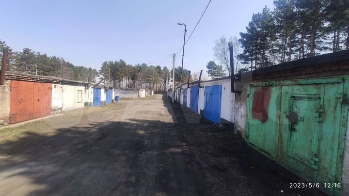Гараж, > 30 м²