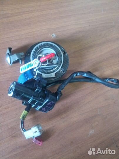 Комплект замков Yamaha YZF R1 04-06
