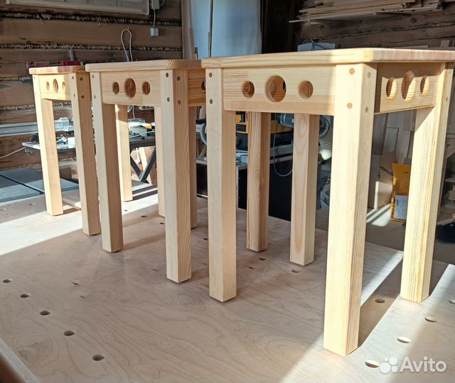 Табуретки деревянные