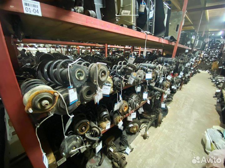 Стекло двери заднее правое Toyota Mark Ii GX90