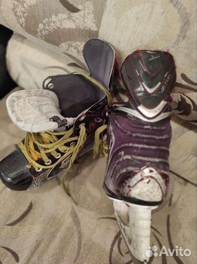 Хоккейные коньки bauer