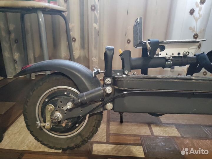 Самокат взрослый электрический бу