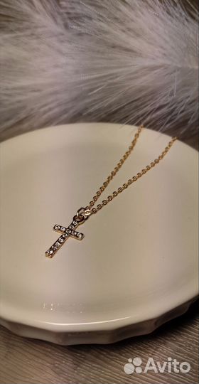 Цепочка с крестиком