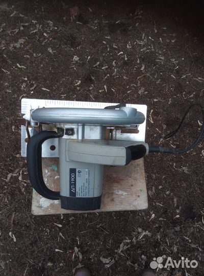 Дисковая пила Интерскол дп-210/1900М