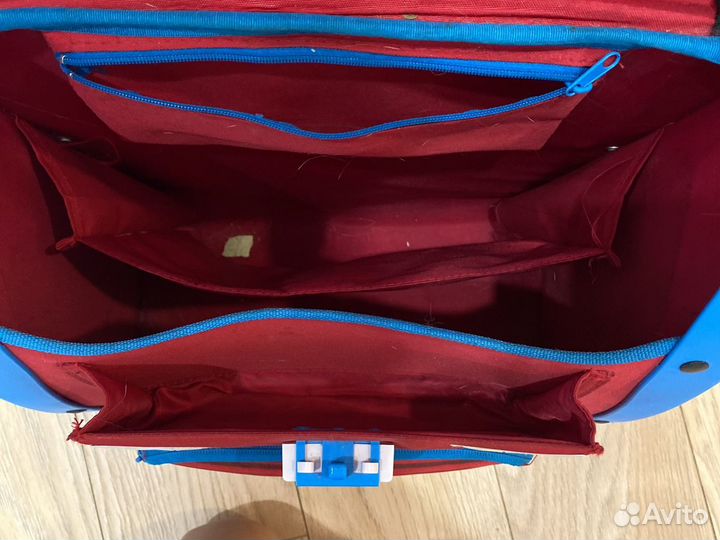 Школьные рюкзаки