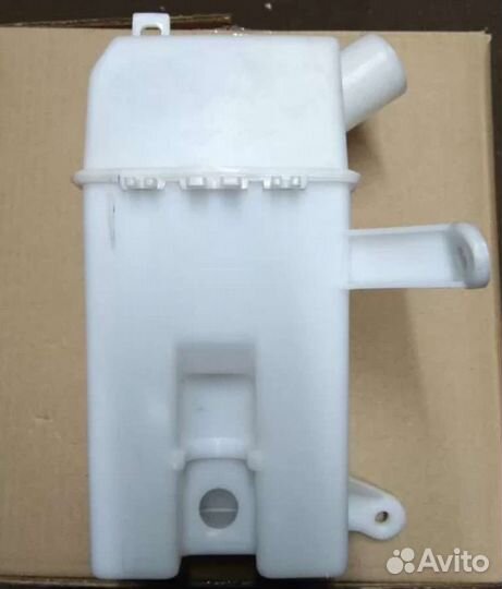 Бачок омывателя Gentra Lacetti