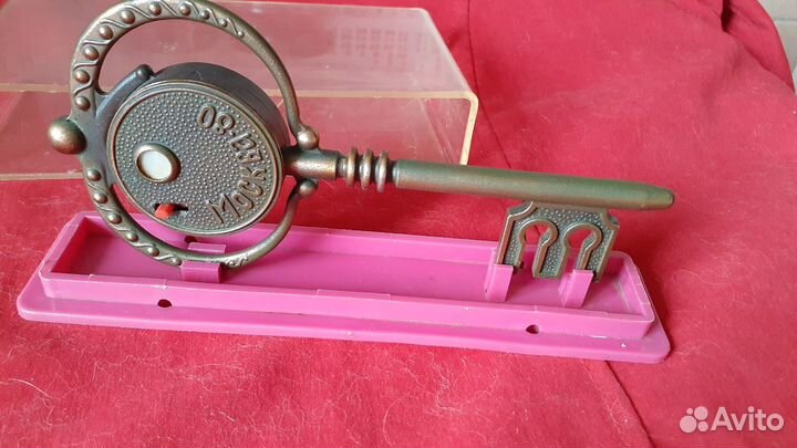 Ключ москва олимпиада80 слайдоскоп,редкий,оригинал